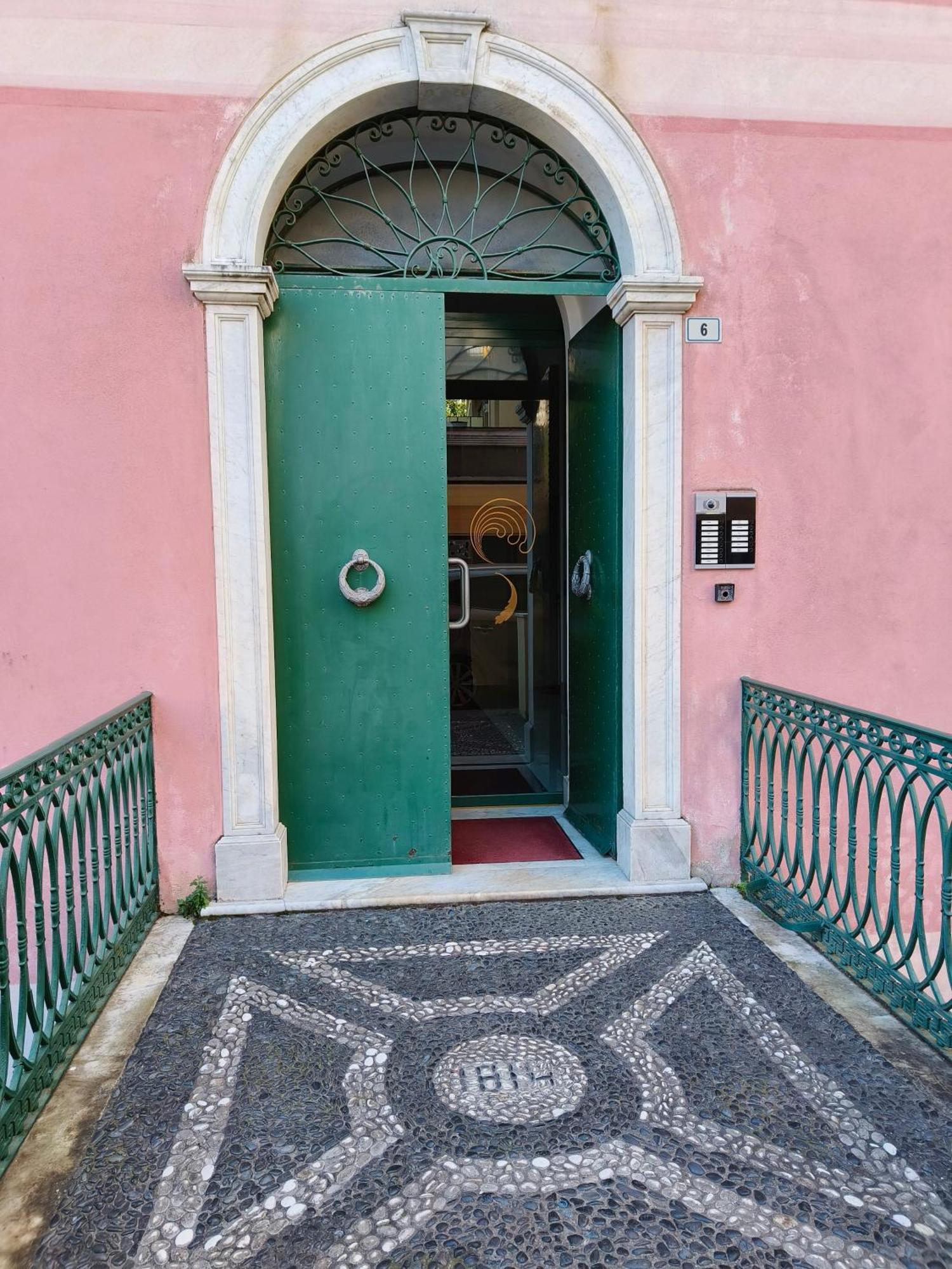 Casa Tigullio Lägenhet Rapallo Exteriör bild